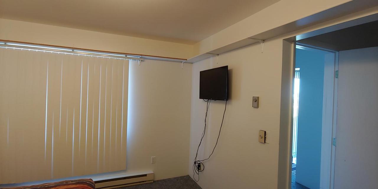 Sunrise Beach Motel マッキノー・シティ エクステリア 写真