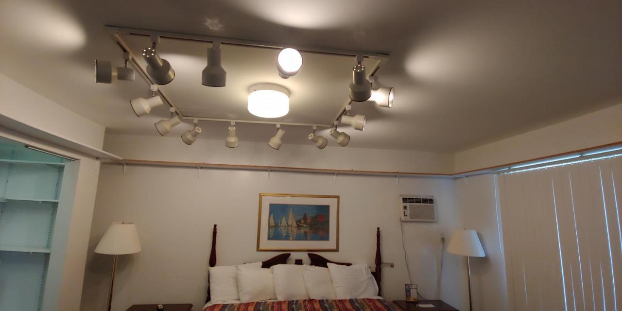 Sunrise Beach Motel マッキノー・シティ エクステリア 写真
